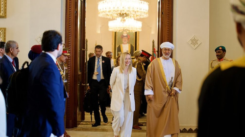 G nb8wSaQAAsM7g.jpg