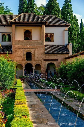 GKY9e1UWAAITHPh.jpg