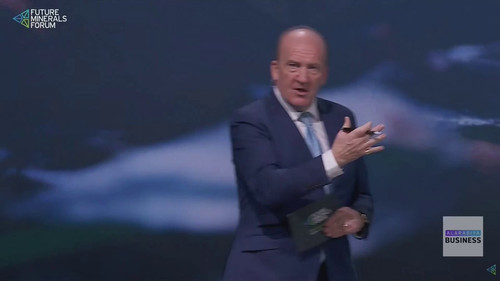 PIl9S6 UaieE2izJ.jpg