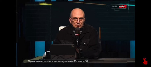 IYIz5DGRc8Wky Lm.jpg