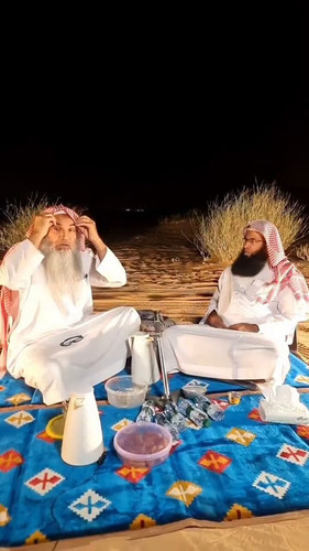 ymUyg1H0OA2x2 Q8.jpg