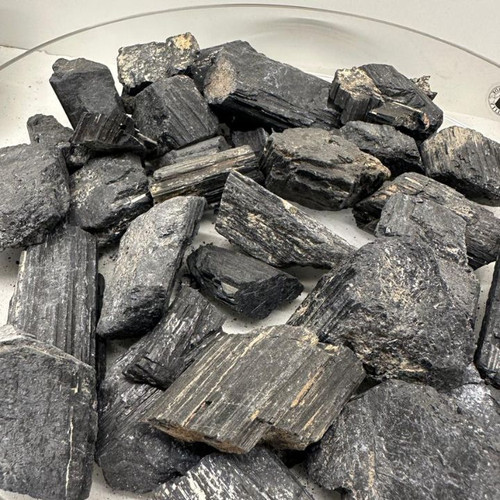 Avisa Wellness, founded by spiritual healer Radhika Suresh, is your trusted destination for metaphys.jpg