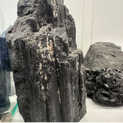 Avisa Wellness, founded by spiritual healer Radhika Suresh, is your trusted destination for metaphys.jpg