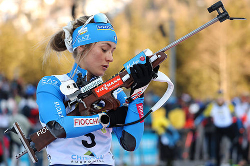 RUHPOLDING, GERMANY - JANUARY 16:  Hannah Auchentaller of Italy competes in the Women 7.5km Sprint d.jpg
