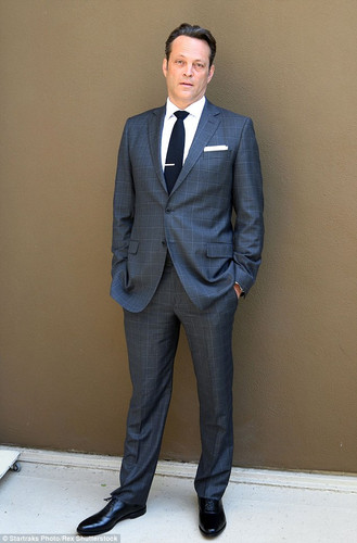 2B20B81900000578 3186314 Dollar detective Vince pictured as his True Detective charcater m 17 143880.jpg