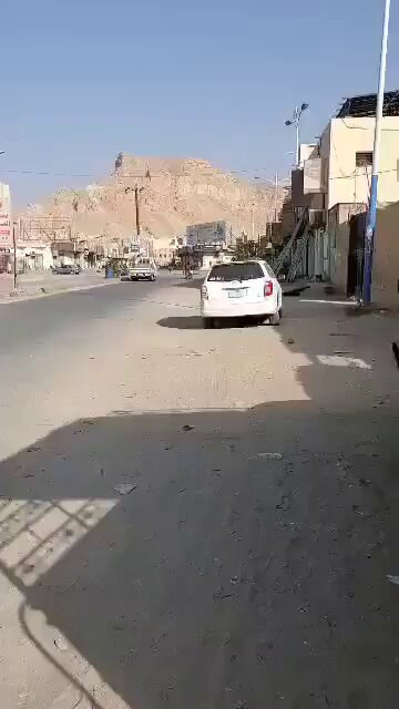 soTOWC48AFg1amxH.jpg