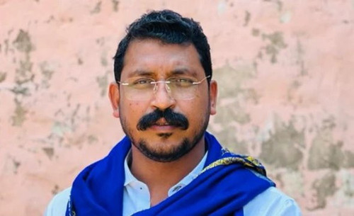 G ygwhqaQAAxF8p?format=jpg.jpg