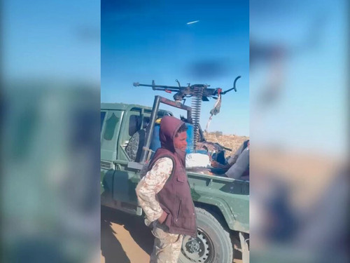 vhxzYFYIyUh xw15.jpg