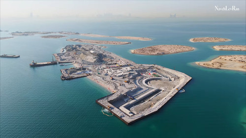 One shot cinematic flight over AMALI island construction Dubai’s World Islands 13 36 screenshot.jpg