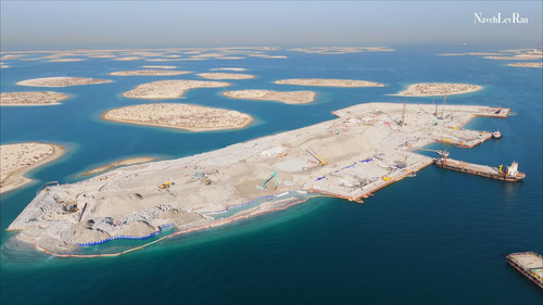 One shot cinematic flight over AMALI island construction Dubai’s World Islands 11 17 screenshot.jpg