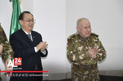 G srZo acAEqY72.jpg