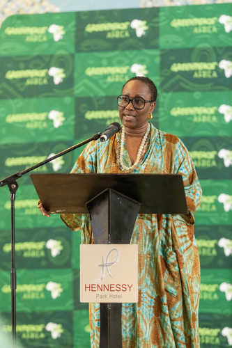 G m2q3FW0AACar4?format=jpg.jpg