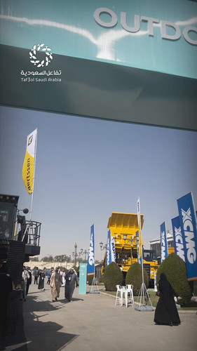 3 2i5BEtaRrNACMj.jpg