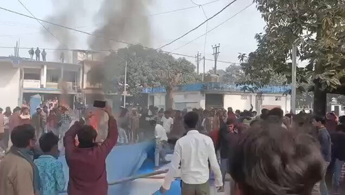 BOUfWnwz lIb8l5i.jpg