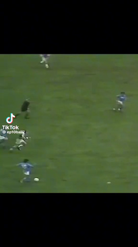 Q LxmBh7D04HA2kb.jpg