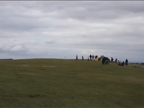 IFM 0RQ4cCKOyz4s.jpg