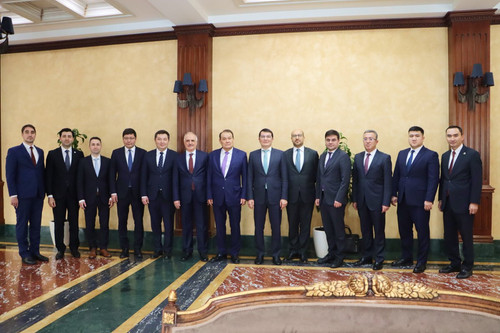 G7eD LUWsAAhgWH.jpg