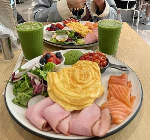 G7ddJysb0AEy08r.jpg