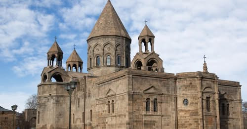 14956921230320615351?url=https%3A%2F%2Fpastinfo.am%2Fstorage%2Ffiles%2Fmayr athvor ampervov 2 1200x6.jpg