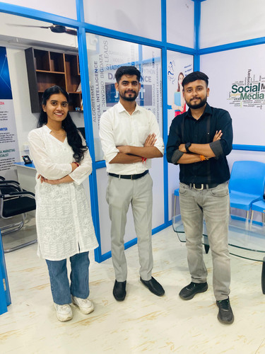Learn Digital Marketing in Indore With Experts.jpg