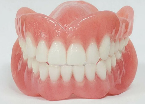 Полный съемный пластиночный протез.jpg