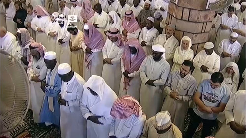 BXvjsAtrWxf5nWU .jpg