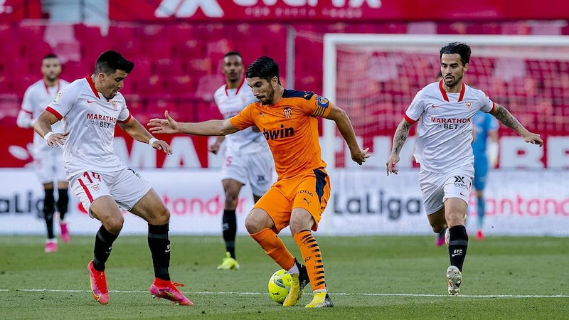 Dự đoán bóng đá, phân tích kèo Valencia vs Sevilla, 22h15 ngày 07/12