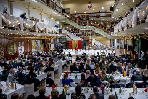 595094262 1365749178672618 7915862940097998621 n.jpg?stp=dst jpg s590x590 tt6& nc cat=110&ccb=1 7& n.jpg