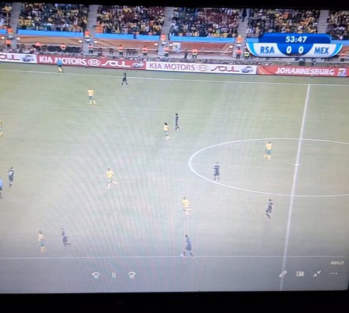 G yZWDtLUugFnB0P.jpg