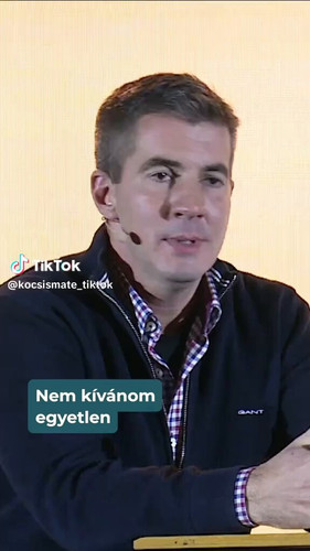 36zWmIsUpTViUjDu.jpg