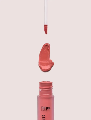 NINA BATOM LIQ. MATTE INSTANT LIPS ESSAŠNCIA foto 4.png