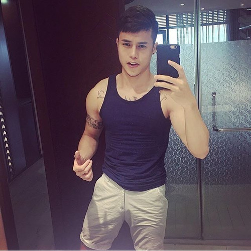 hothunk vietnam 31117212 162219731139451 6737967027794739200 n.jpg