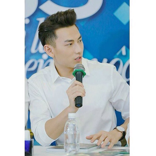 hothunk vietnam 31045786 1862666207130818 3477868824705892352 n.jpg