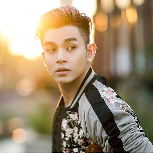 hothunk vietnam 31150002 222192165036339 1436968226129969152 n.jpg