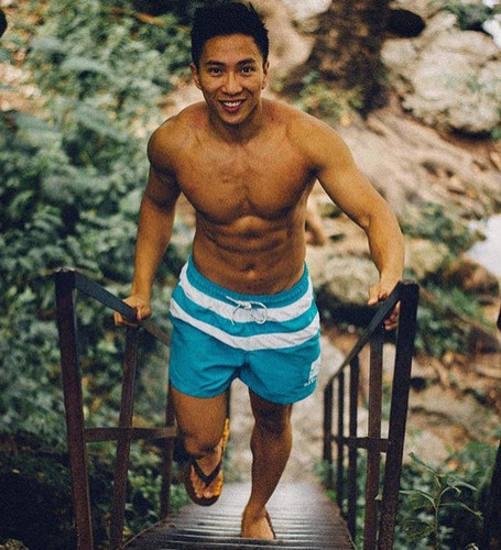 hothunk vietnam 31150110 217205865720764 2155624685495123968 n.jpg