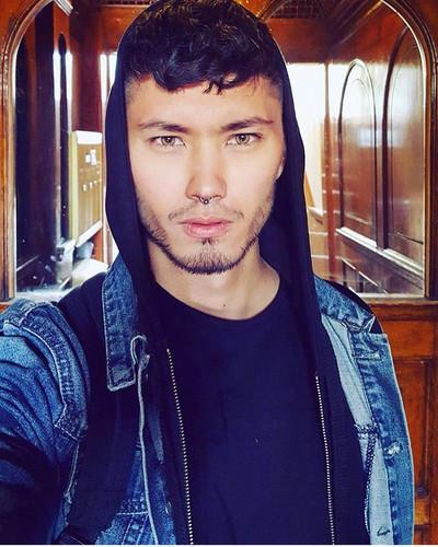 hothunk vietnam 31157085 739162676472890 869419341987184640 n.jpg