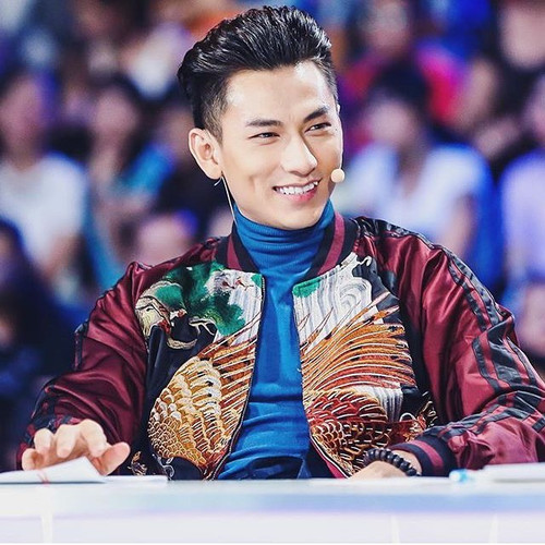 hothunk vietnam 31157085 1998324137085730 7117003157296644096 n.jpg