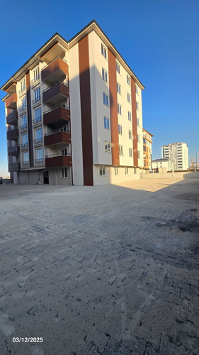 WhatsApp Image 2025 12 05 at 19.14.49.jpg