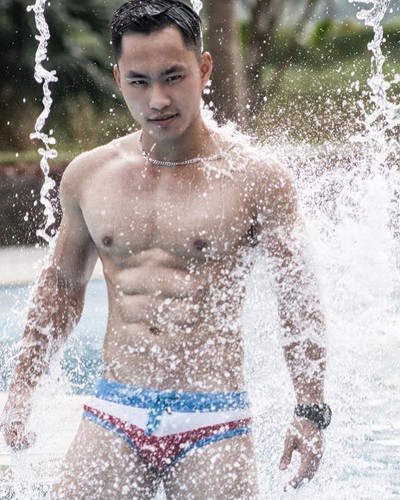 hothunk vietnam 31198494 904786906312456 1814483859899678720 n.jpg