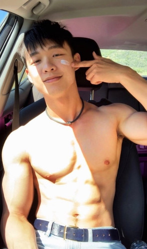 tumblr fb1c5065cbb3974402e20dc67b28bb65 b9330aa3 640.jpg