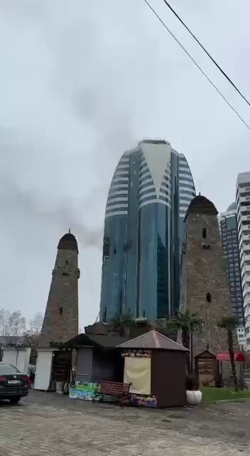 TO8B y6XA J2VWXE.jpg