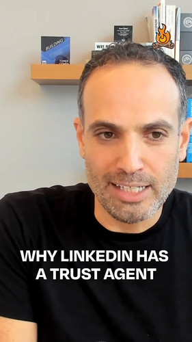 y9TWY BYaiU1BcpP.jpg