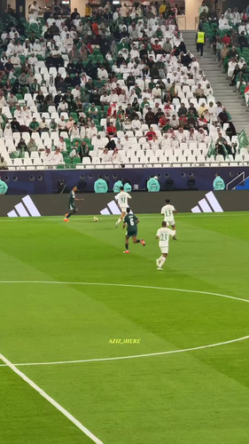 Nk5AAQZJcR0ybCSp.jpg