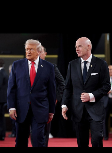 G7bbC0GX0AAJm06.jpg