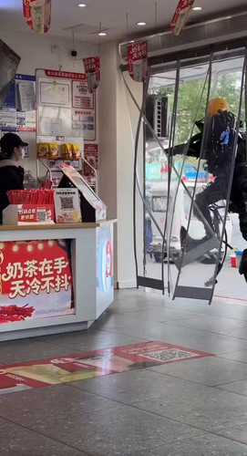 N9k K8FaMPmh8ZyO.jpg