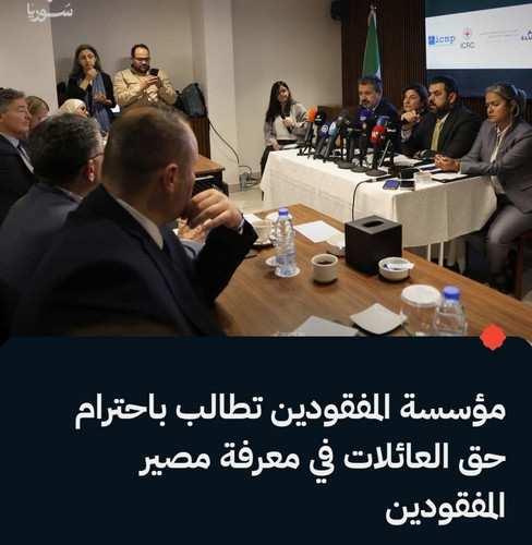 G7Zo0Wnb0AEU AV.jpg
