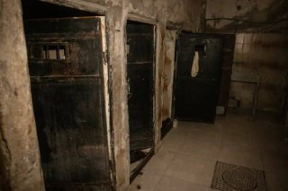 واشنطن بوست: 70 ألف صورة جديدة تكشف حجم القتل والتعذيب بمعتقلات الأسد...