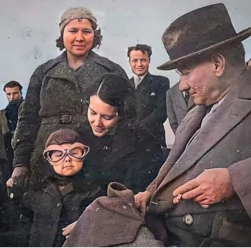 G7YwjTQWgAANItp.jpg