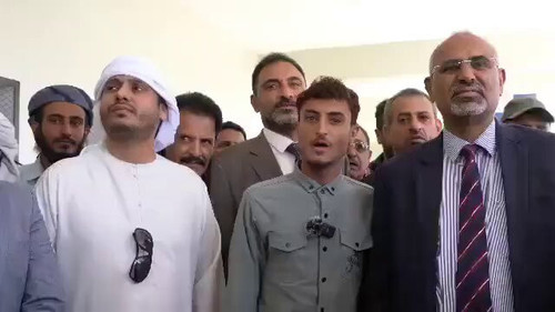 hz UQ3007uFPihLx.jpg