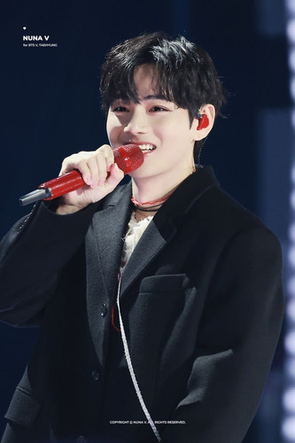 G 29JkXW0AAlyy5?format=jpg.jpg